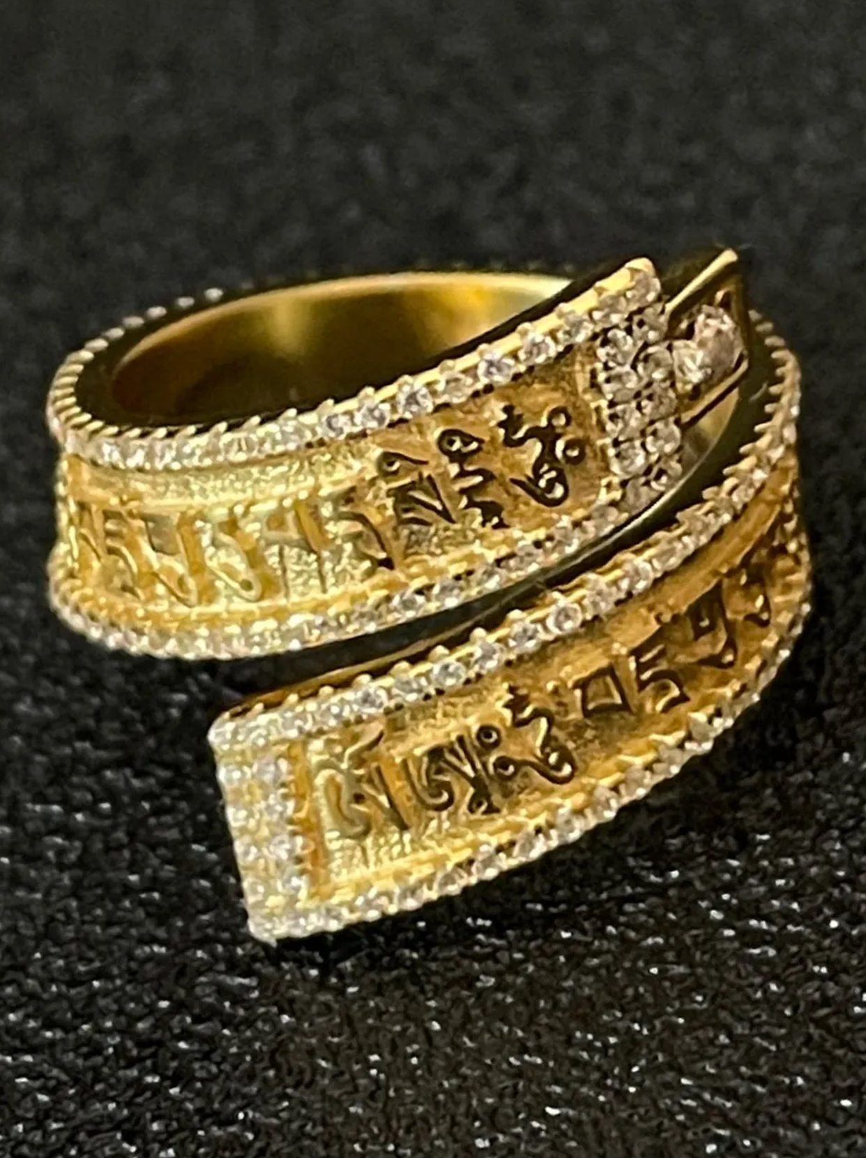 1_2572d570-b1cd-4fb9-9202-6fffdf800c8b.png Vajra Guru Mantra Scroll Ring: Silver with 24K Gold Plated & Zirconia Inlaid - Image 1