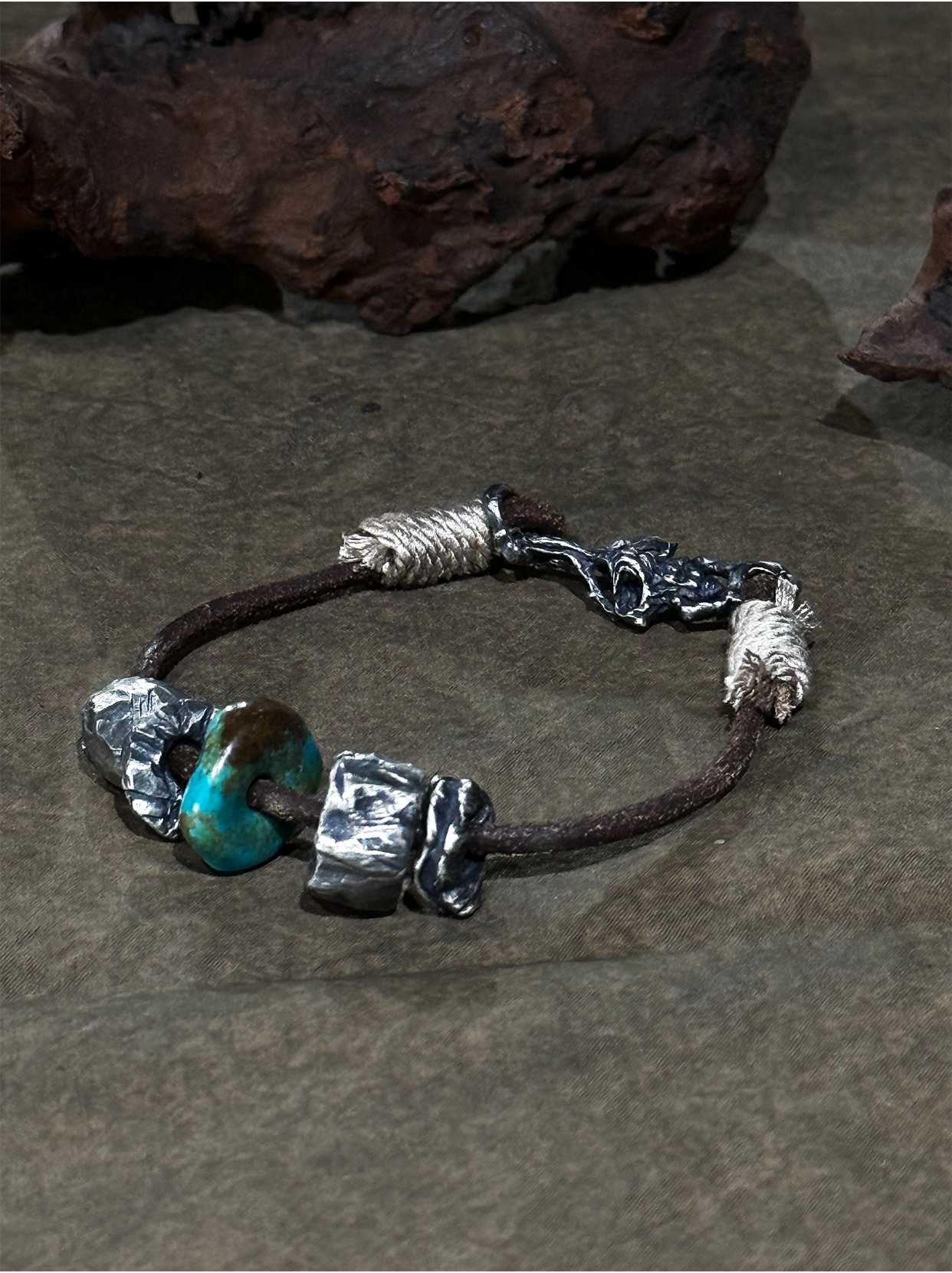 1_a85ac8ee-aa11-4281-9605-a4fd3281b86f.png Turquoise and Sterling Silver Carved Bracelet - Image 1