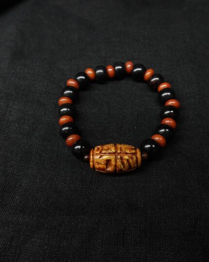 【Unique Item】 Fired dragon pattern God of Wealth mantra bracelet